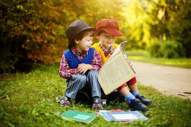 「読書好きの子供」に共通する、３つの特徴とは？【調査結果あり！】